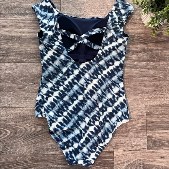 Lands’ End Tummy Control Blue/White Tie Dye Cross Back One Piece Size 12 - Picture 5 of 15